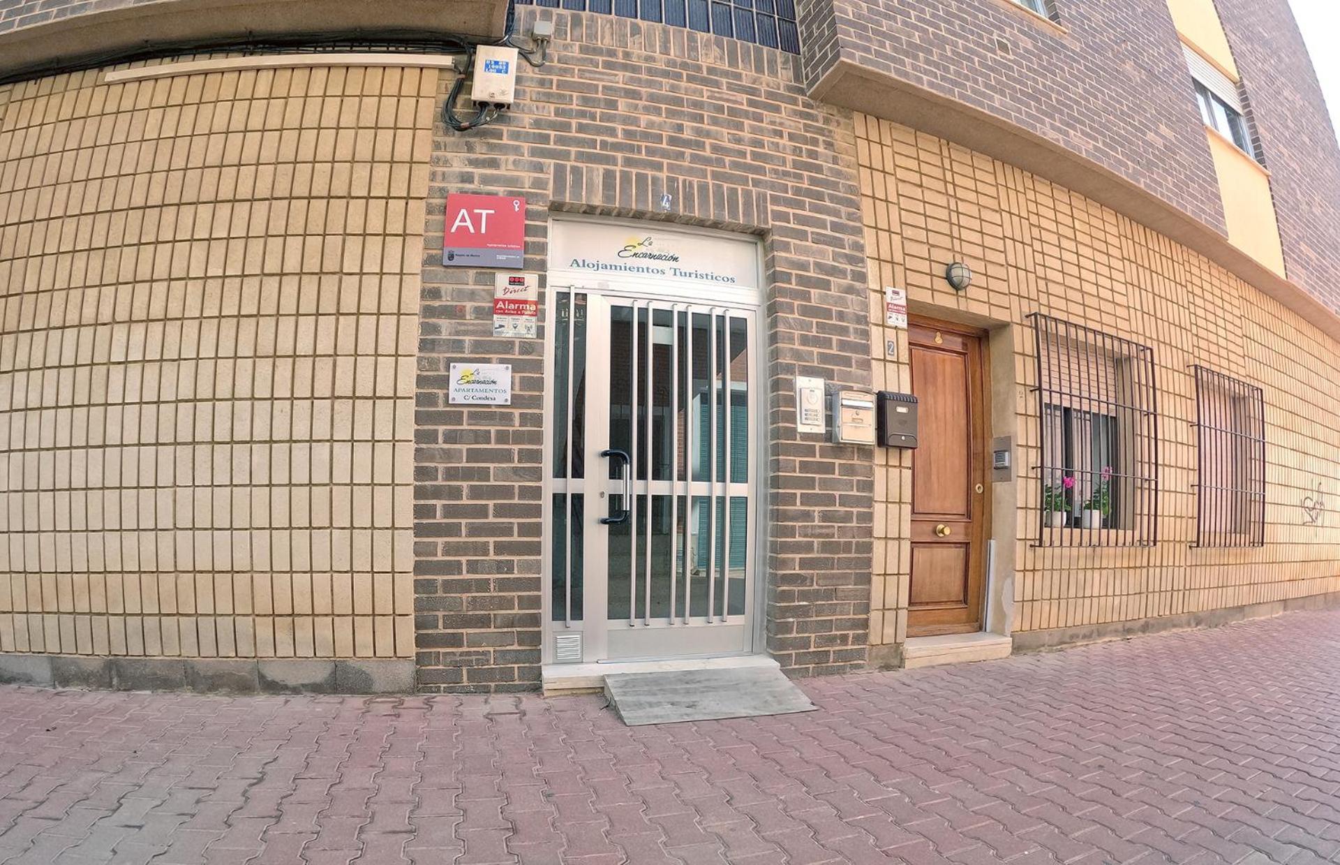 Apartamentos La Encarnacion I Los Alcázares Екстериор снимка